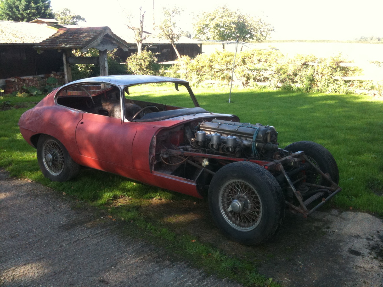 Jaguar E-Type - Click to view restoration