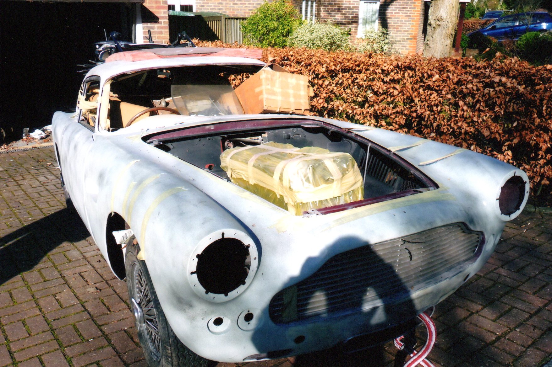 1963 Aston Martin DB4 Auto - Step 1