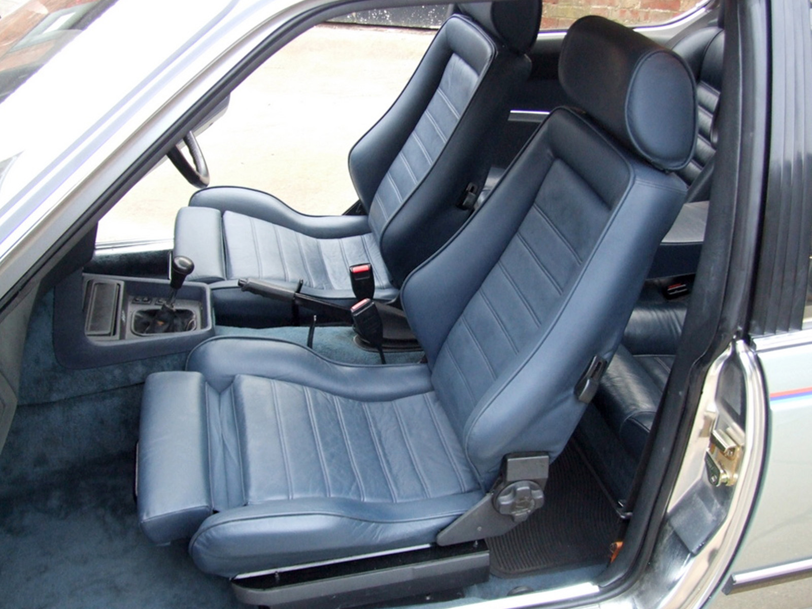 1981 BMW 635CSi - Step 13